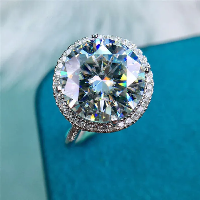 5 Carat Round Cut Moissanite Ring Thin Band Floating Halo Certified VVS D Color Leyloon Jewelry Rings