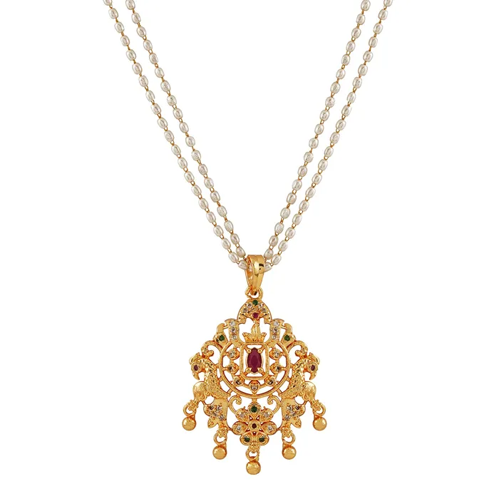 Teejh Rings Teejh Majestic Glossy Gold and White Pearl Kundan Set