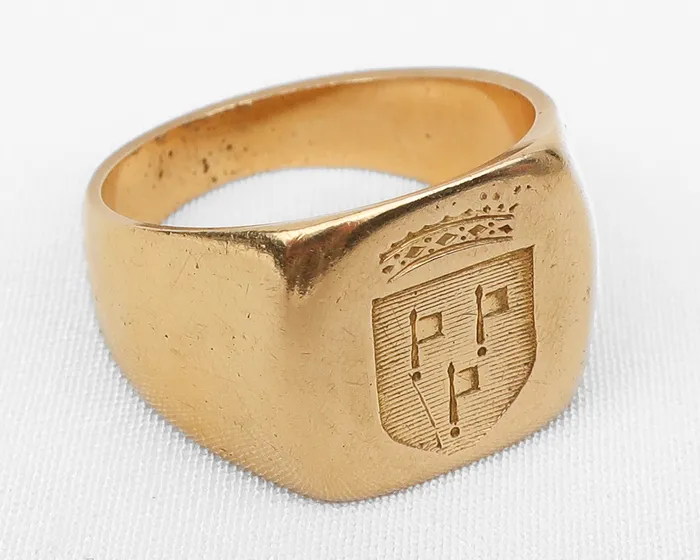 Victorian 18KT Gold Intaglio Ring Isadoras A Rings Victorian 18KT Gold Intaglio Ring Isadoras A Rings