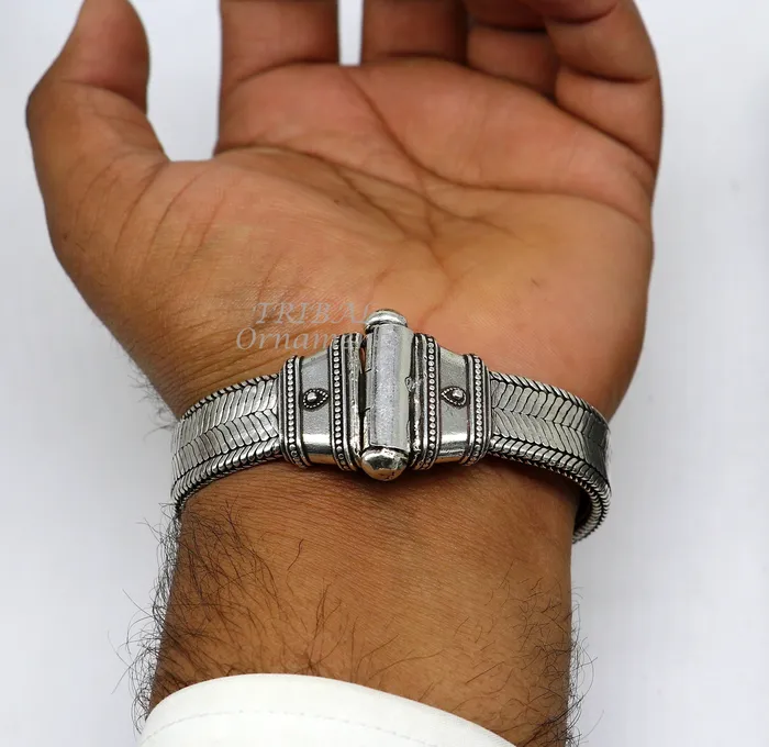 14 mm 8or 85 solid flat 925 sterling silver handmade gorgeous wheat chain flexible bracelet belt unisex heavy bracelet India sbr431 TRIBAL ORNAMENTS Bracelets 14 mm 8or 85 solid flat 925 sterling silver handmade gorgeous wheat chain flexible bracelet belt unisex heavy bracelet India sbr431 TRIBAL ORNAMENTS Bracelets