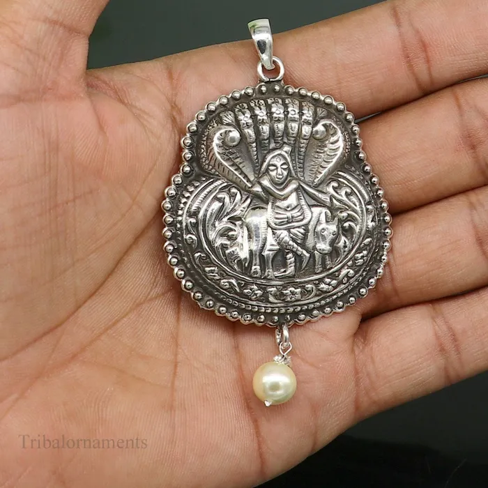 925 sterling silver handmade Hindu idol lord Krishna with cow pendant tribal temple jewelry stunning god krishna belly dance jewelry nsp430 TRIBAL ORNAMENTS Necklaces