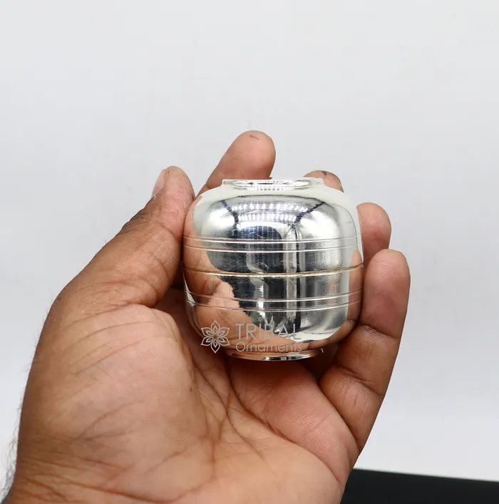 999 fine silver handmade gorgeous small idols Prasadam box trinket box container box solid silver puja article utensils su1107 TRIBAL ORNAMENTS Necklaces