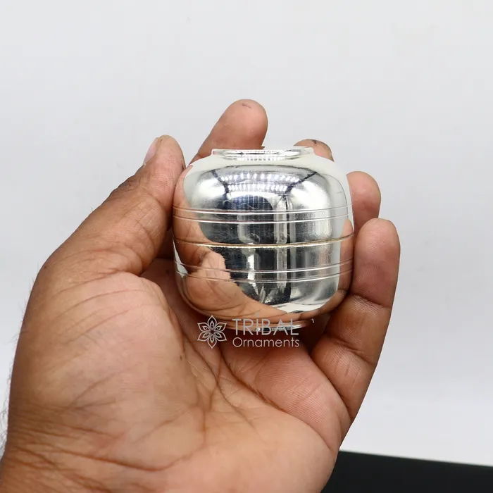 999 fine silver handmade gorgeous small idols Prasadam box trinket box container box solid silver puja article utensils su1107 TRIBAL ORNAMENTS Necklaces