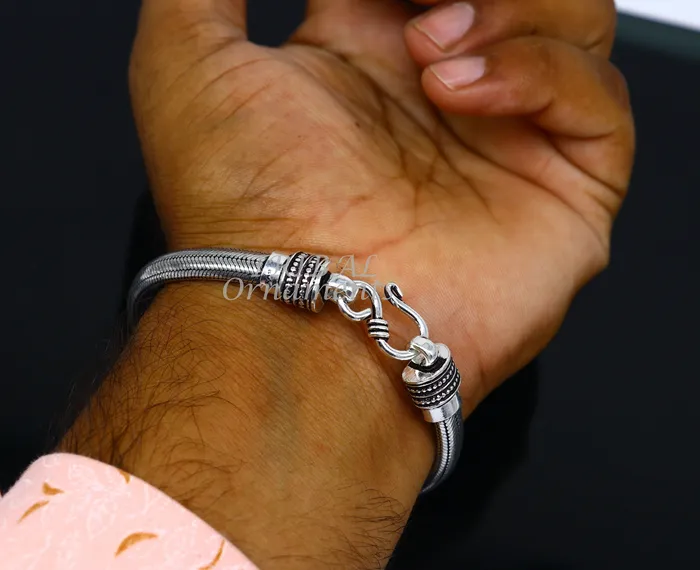 Bracelets TRIBAL ORNAMENTS 7MM 925 sterling silver handmade amazing snake chain flexible unisex D shape half round bracelet elegant wrist belt bracelet india sbr377