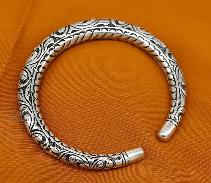 Bracelets TRIBAL ORNAMENTS 925 Sterling silver handmade fabulous chitai work customized bangle bracelet kada with pearl unisex personalized tribal jewelry nsk450 Bracelets TRIBAL ORNAMENTS 925 Sterling silver handmade fabulous chitai work customized bangle bracelet kada with pearl unisex personalized tribal jewelry nsk450