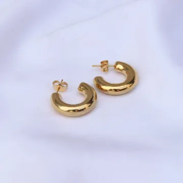 Jewelvers Earrings 18K GoldFilled Thick Open Hoops Earrings Jewelvers Earrings 18K GoldFilled Thick Open Hoops Earrings