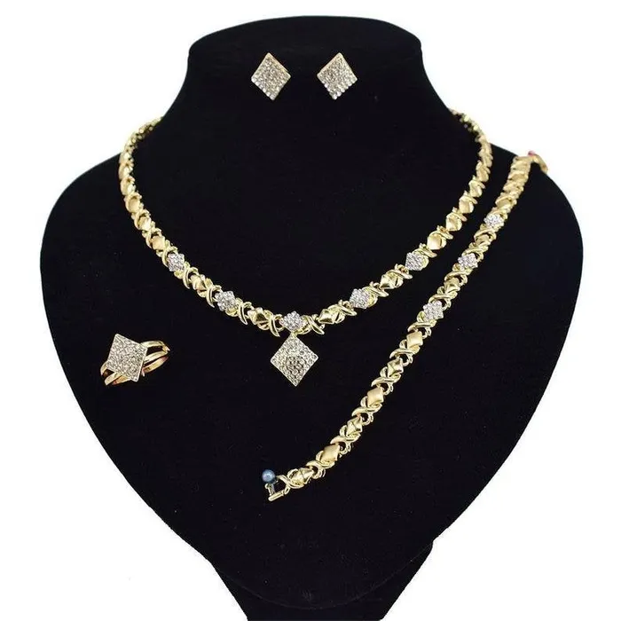 Jewelvers Necklaces HUGS KISSES Necklace Set