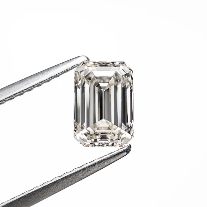 Misfit Diamonds Rings 107ct 696x477x332mm VS2 MN Cut Corner Rectangle Step Cut 2569201