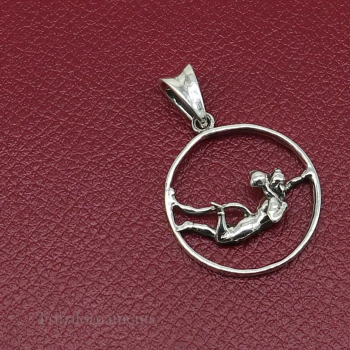 Necklaces TRIBAL ORNAMENTS 925 sterling silver flying Hindu god Lord Hanuman pendant bajarangbali sitting fabulous pendant unisex gifting jewelry ssp904