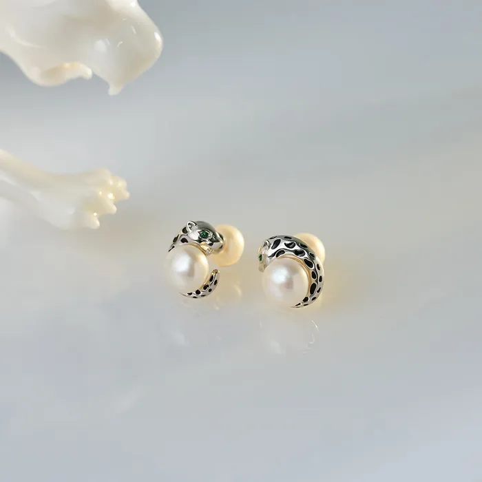 Panther Freshwater Pearl Earrings WE00119 SAFARI Pearly Lustre Earrings