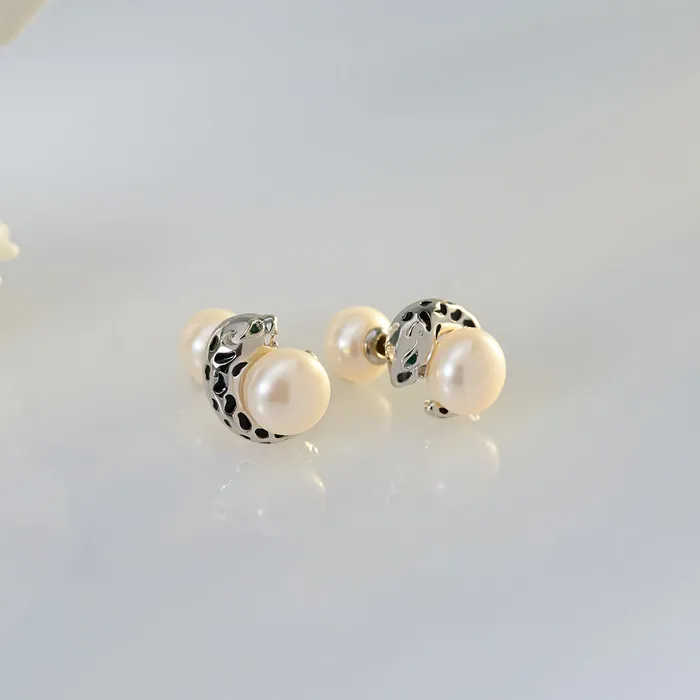 Panther Freshwater Pearl Earrings WE00119 SAFARI Pearly Lustre Earrings