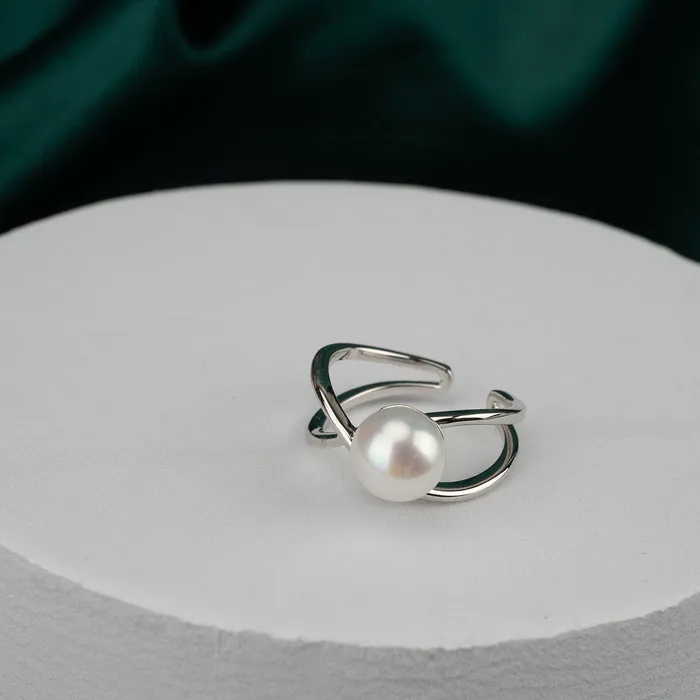 Rings Pearly Lustre New Yorker Freshwater Pearl Ring WR00043