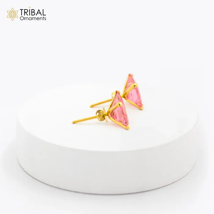 TRIBAL ORNAMENTS 14Kt yellow gold baby pink diamond stud earring for unisex er196 Earrings
