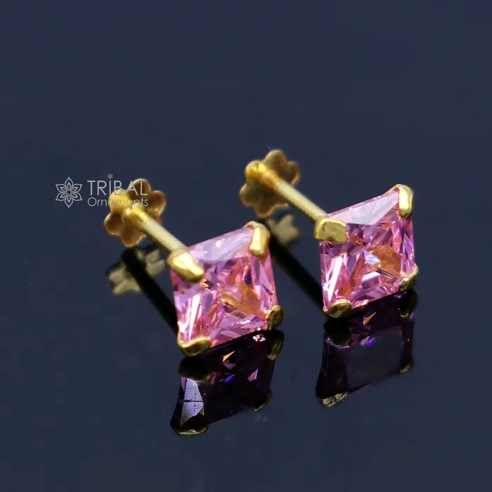 TRIBAL ORNAMENTS 14Kt yellow gold baby pink diamond stud earring for unisex er196 Earrings