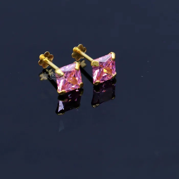 TRIBAL ORNAMENTS 14Kt yellow gold baby pink diamond stud earring for unisex er196 Earrings