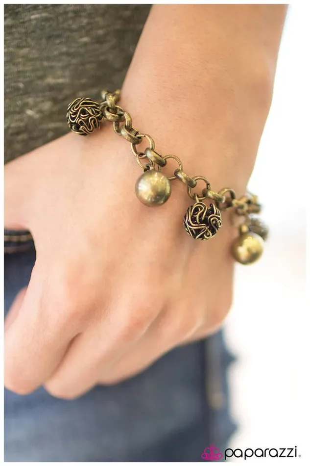 Bracelets Paparazzi Jewelry Paparazzi Bracelet Rime of the Ancient Mariner Brass