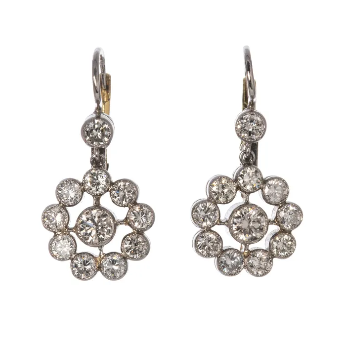 Croghans Estate 2ctw Round Brilliant Diamond Cluster Drop Earrings Earrings