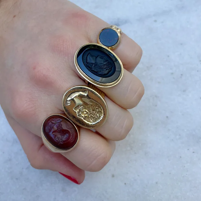 Croghans Rings Estate Carnelian Intaglio Signet 14K Gold Ring