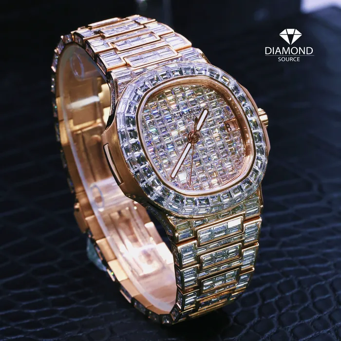 Custom Iced Out Patek Philippe Nautilus 40mm Watch Ref 5711 Invisible Setting Diamond Dial 18K Rose Gold Diamond Bracelet Patek Philippe Bracelets