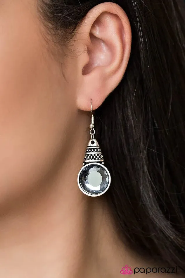 Earrings Paparazzi Earring A Touch Of GLASS Silver Paparazzi Jewelry
