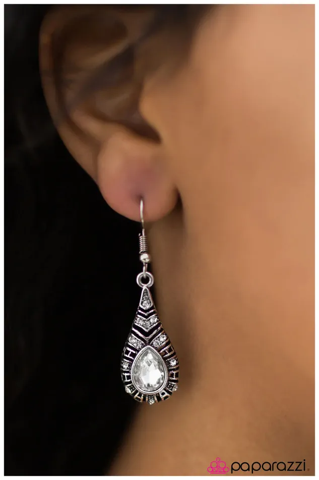 Earrings Paparazzi Jewelry Paparazzi Earring Yacht Show White
