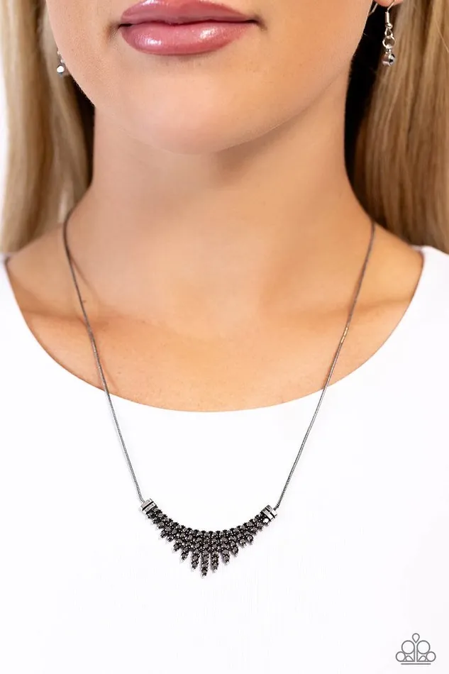Necklaces Paparazzi Jewelry Paparazzi Necklace Dramatic Diadem Silver