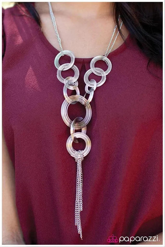 Necklaces Paparazzi Jewelry Paparazzi Necklace Going Platinum Silver