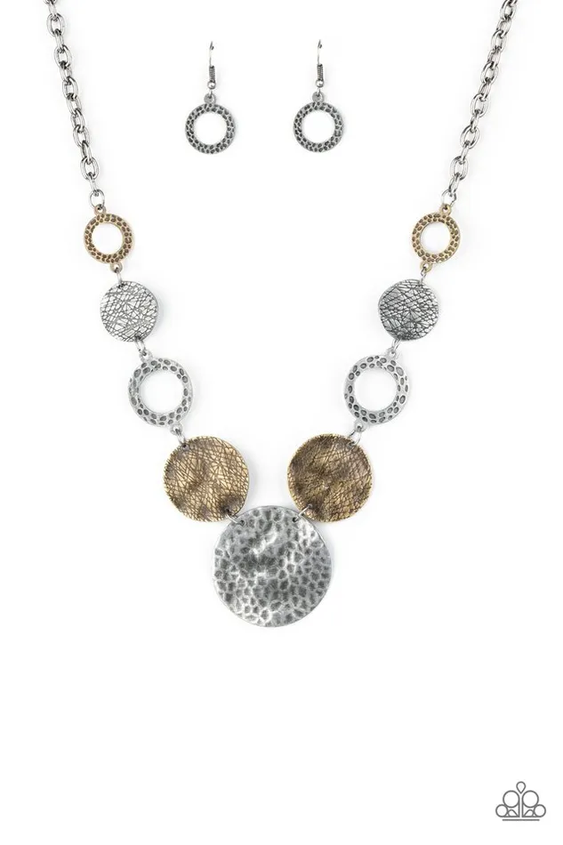 Necklaces Paparazzi Jewelry Paparazzi Necklace Terra Adventure Silver Necklaces Paparazzi Jewelry Paparazzi Necklace Terra Adventure Silver