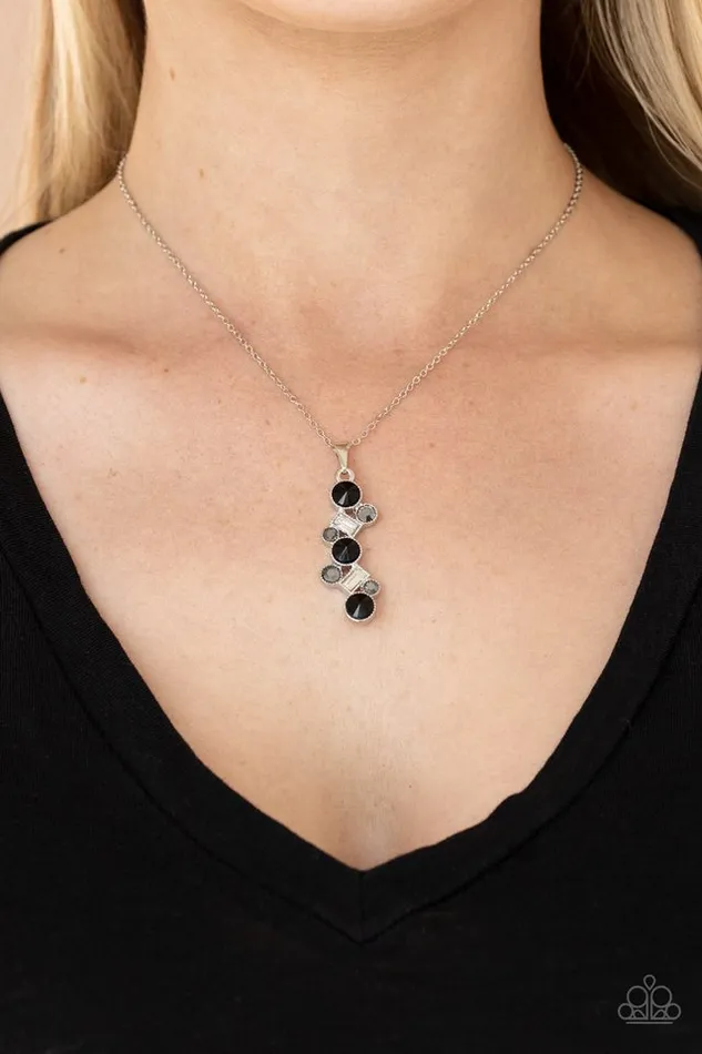 Necklaces Paparazzi Necklace Classically Clustered Black Paparazzi Jewelry