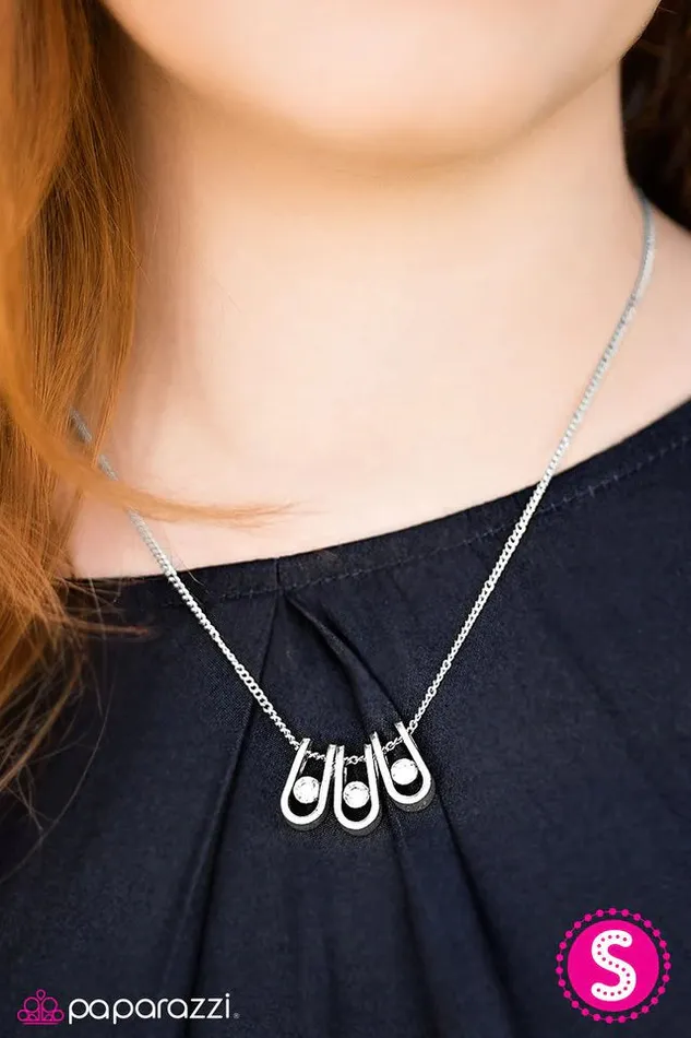 Necklaces Paparazzi Necklace Sparkle Every Day White Paparazzi Jewelry