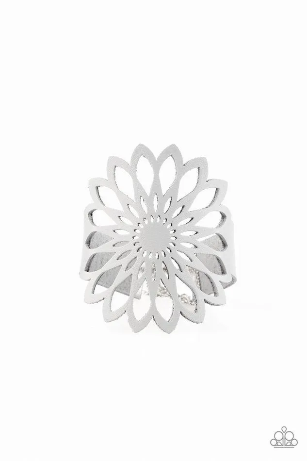 Paparazzi Bracelet Wildly Wildflower Silver Paparazzi Jewelry Bracelets