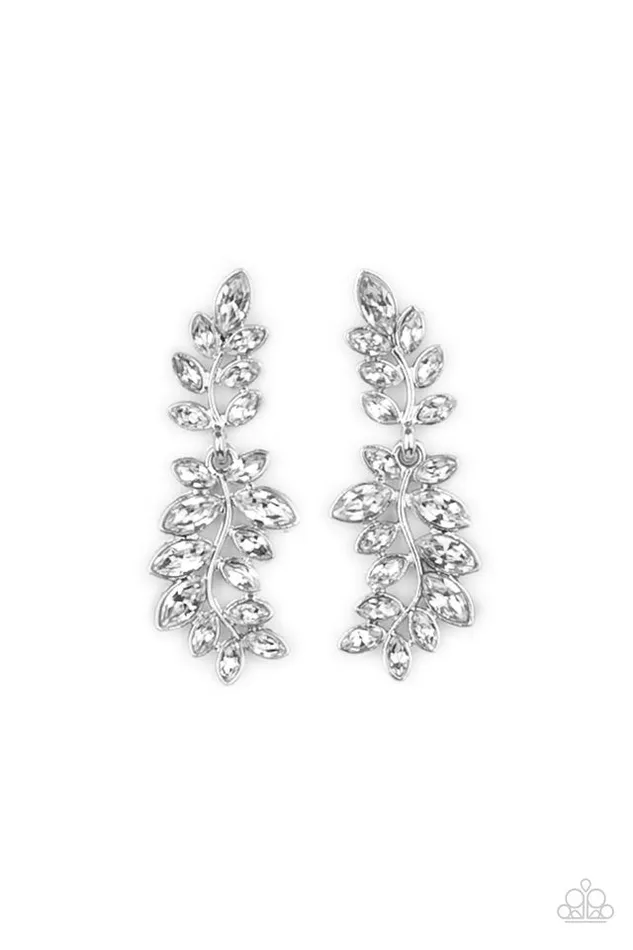 Paparazzi Earring Frond Fairytale White Paparazzi Jewelry Earrings Paparazzi Earring Frond Fairytale White Paparazzi Jewelry Earrings