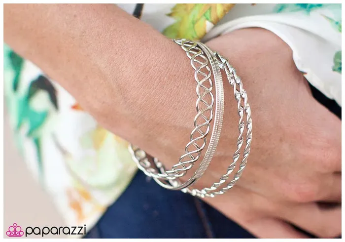 Paparazzi Jewelry Bracelets Paparazzi Bracelet All Wound Up Silver