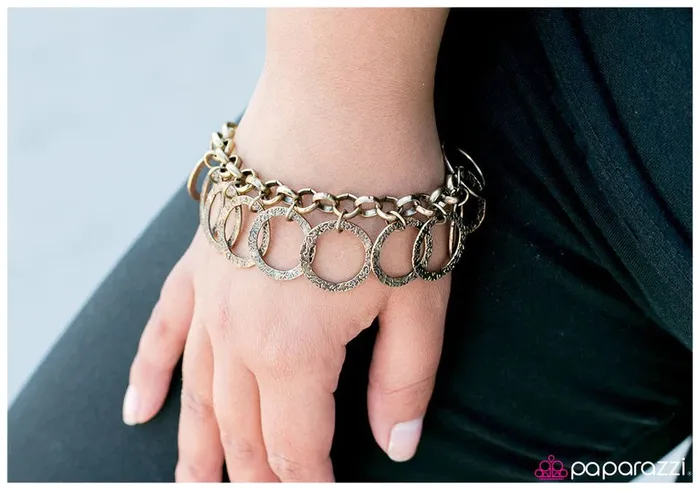 Paparazzi Jewelry Bracelets Paparazzi Bracelet Hidden Treasure Brass