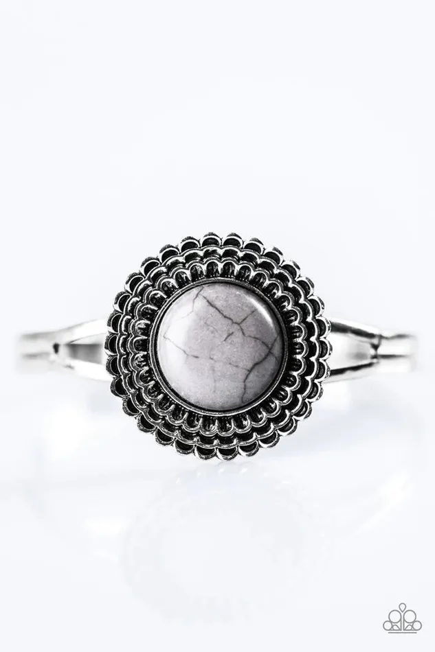 Paparazzi Jewelry Bracelets Paparazzi Bracelet Live In Full Bloom Silver