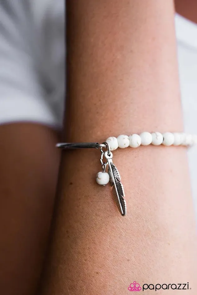 Paparazzi Jewelry Bracelets Paparazzi Bracelet Sky Cruiser White