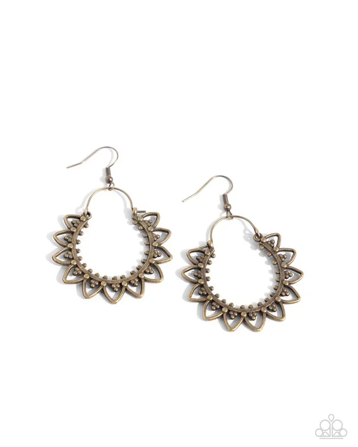 Paparazzi Jewelry Earrings Paparazzi Earring Botanical Tambourine Brass Paparazzi Jewelry Earrings Paparazzi Earring Botanical Tambourine Brass