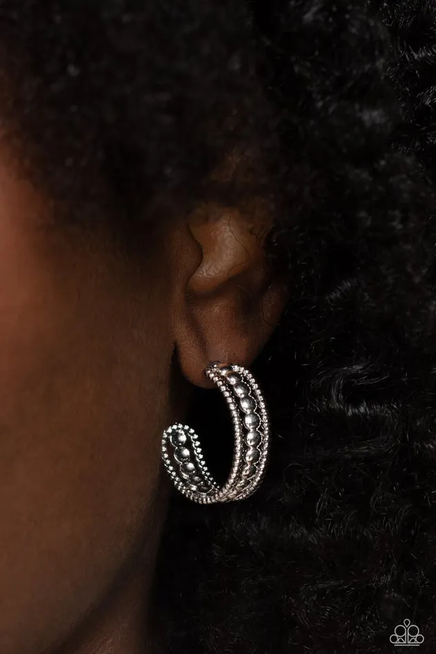 Paparazzi Jewelry Earrings Paparazzi Earring Dotted Darling Silver