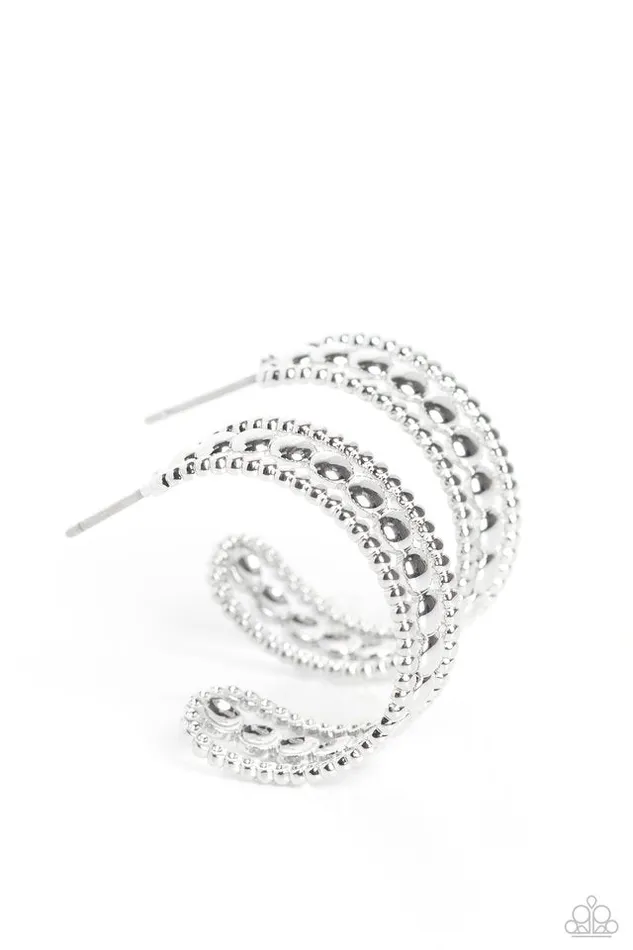 Paparazzi Jewelry Earrings Paparazzi Earring Dotted Darling Silver