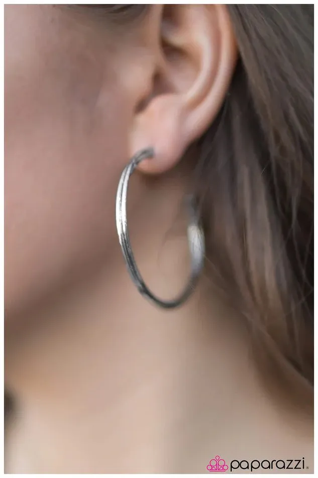 Paparazzi Jewelry Earrings Paparazzi Earring Hip Hip HOOPRAY Silver