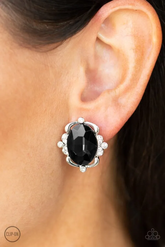 Paparazzi Jewelry Earrings Paparazzi Earring Regally Radiant Black