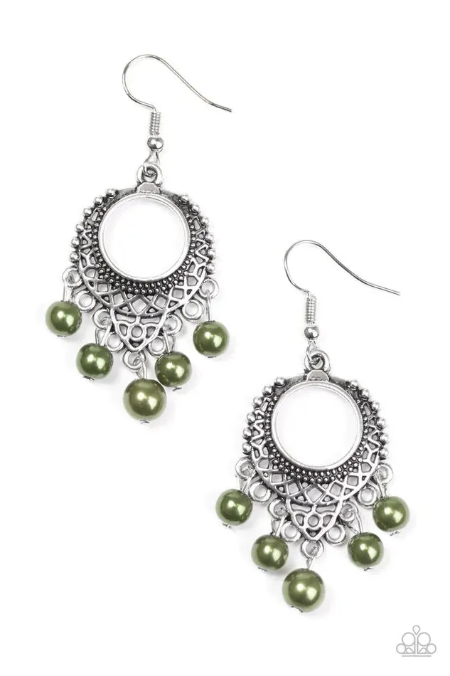 Paparazzi Jewelry Earrings Paparazzi Earring Uncatchable Green