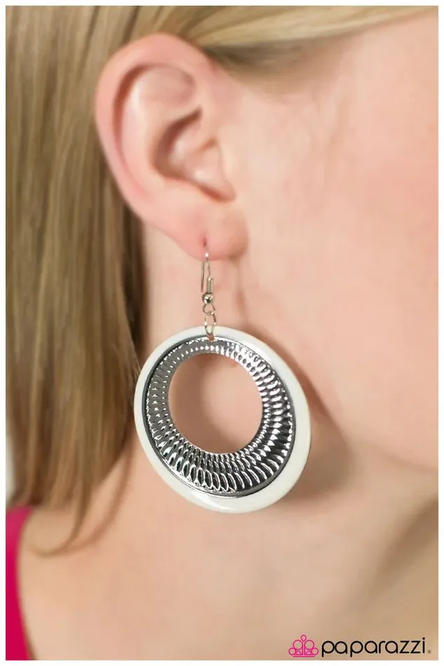 Paparazzi Jewelry Earrings Paparazzi Earring Waiting for Forever White