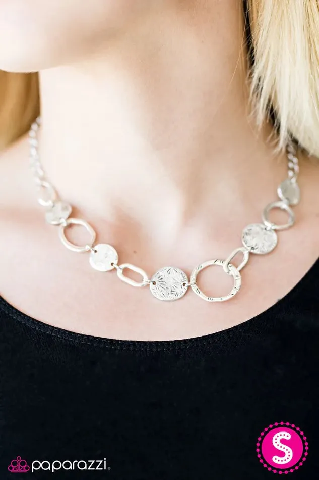 Paparazzi Jewelry Necklaces Paparazzi Necklace Cave Creek Silver
