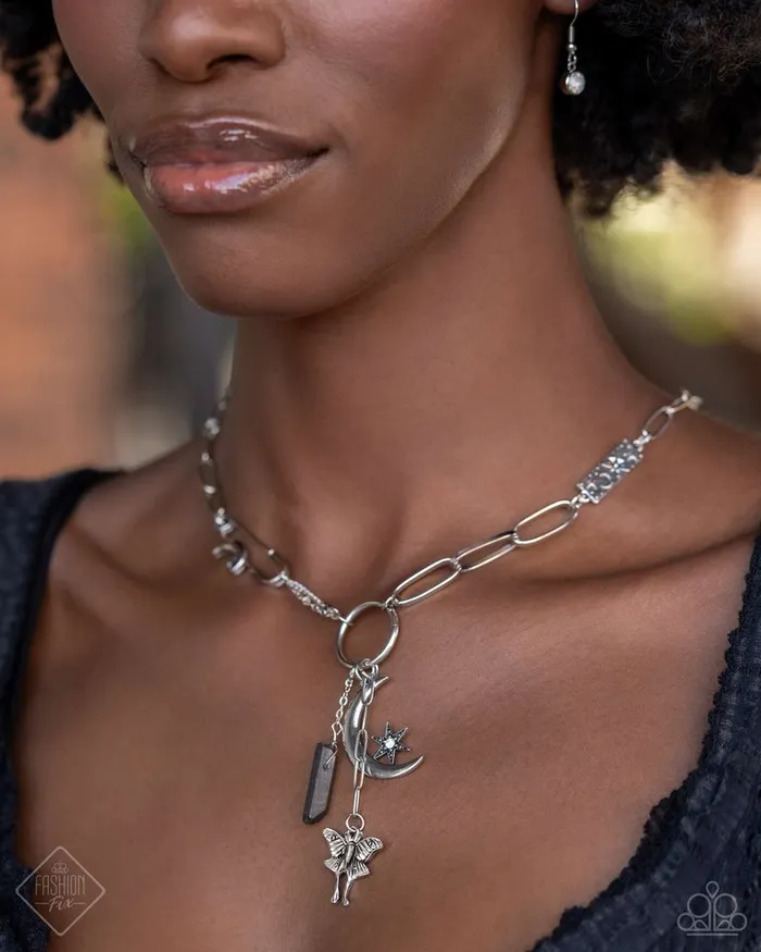 Paparazzi Jewelry Necklaces Paparazzi Necklace Celestial Confidence Silver