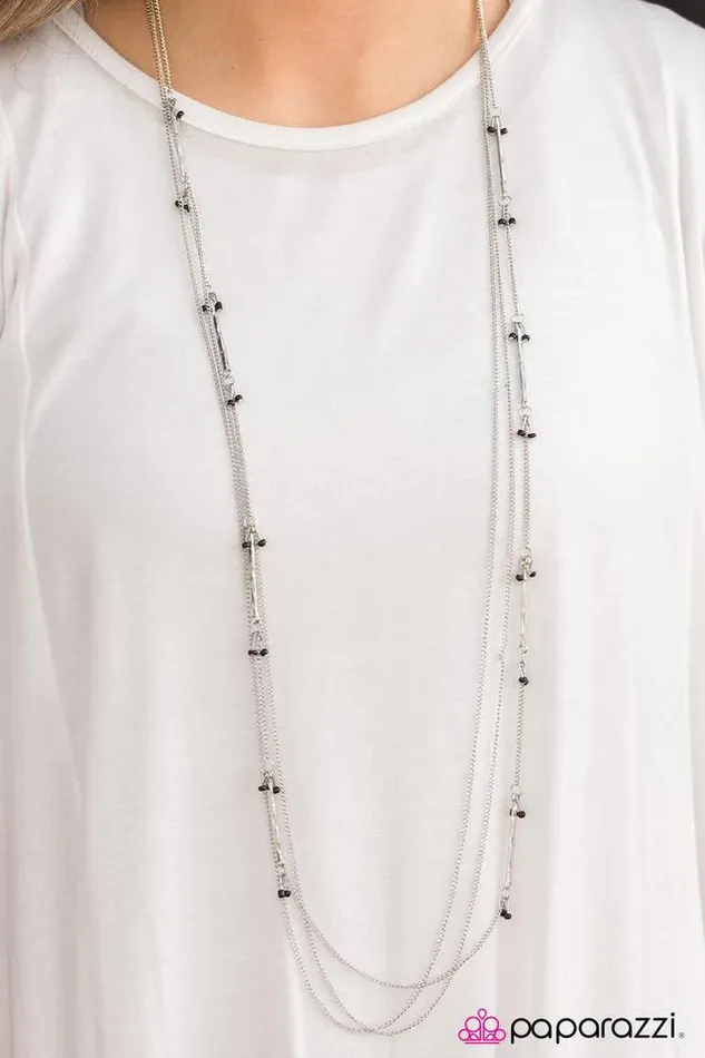 Paparazzi Jewelry Necklaces Paparazzi Necklace One Girl Revolution Black