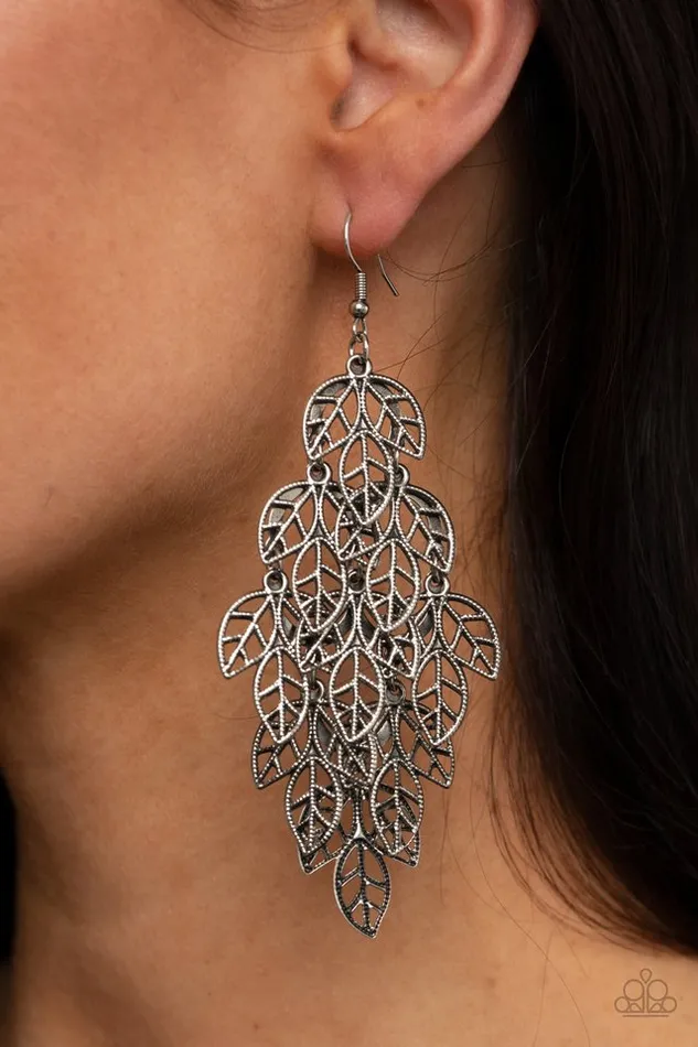 Paparazzi Jewelry Paparazzi Earring The Shakedown Silver Earrings