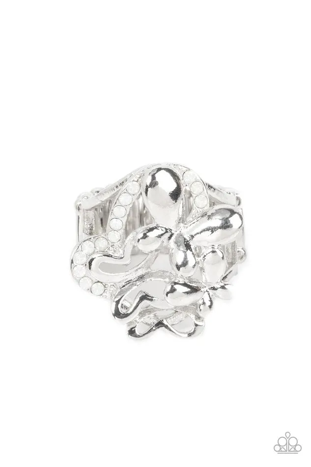 Paparazzi Jewelry Paparazzi Ring Fluttering Flashback White Rings Paparazzi Jewelry Paparazzi Ring Fluttering Flashback White Rings