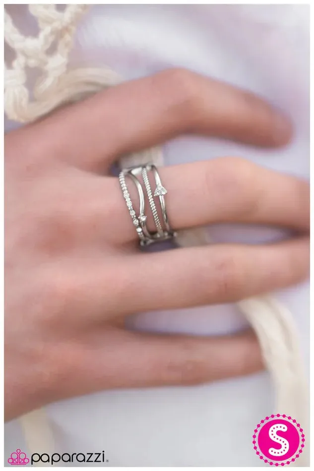 Paparazzi Jewelry Rings Paparazzi Ring A Narrow Escape White
