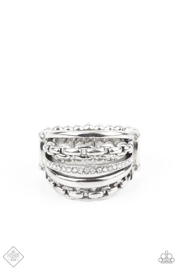 Paparazzi Jewelry Rings Paparazzi Ring LINK Out Loud White Paparazzi Jewelry Rings Paparazzi Ring LINK Out Loud White